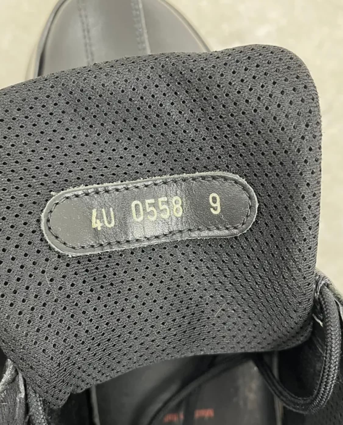 US 9 00s Prada 레더 하이탑 상품이미지3