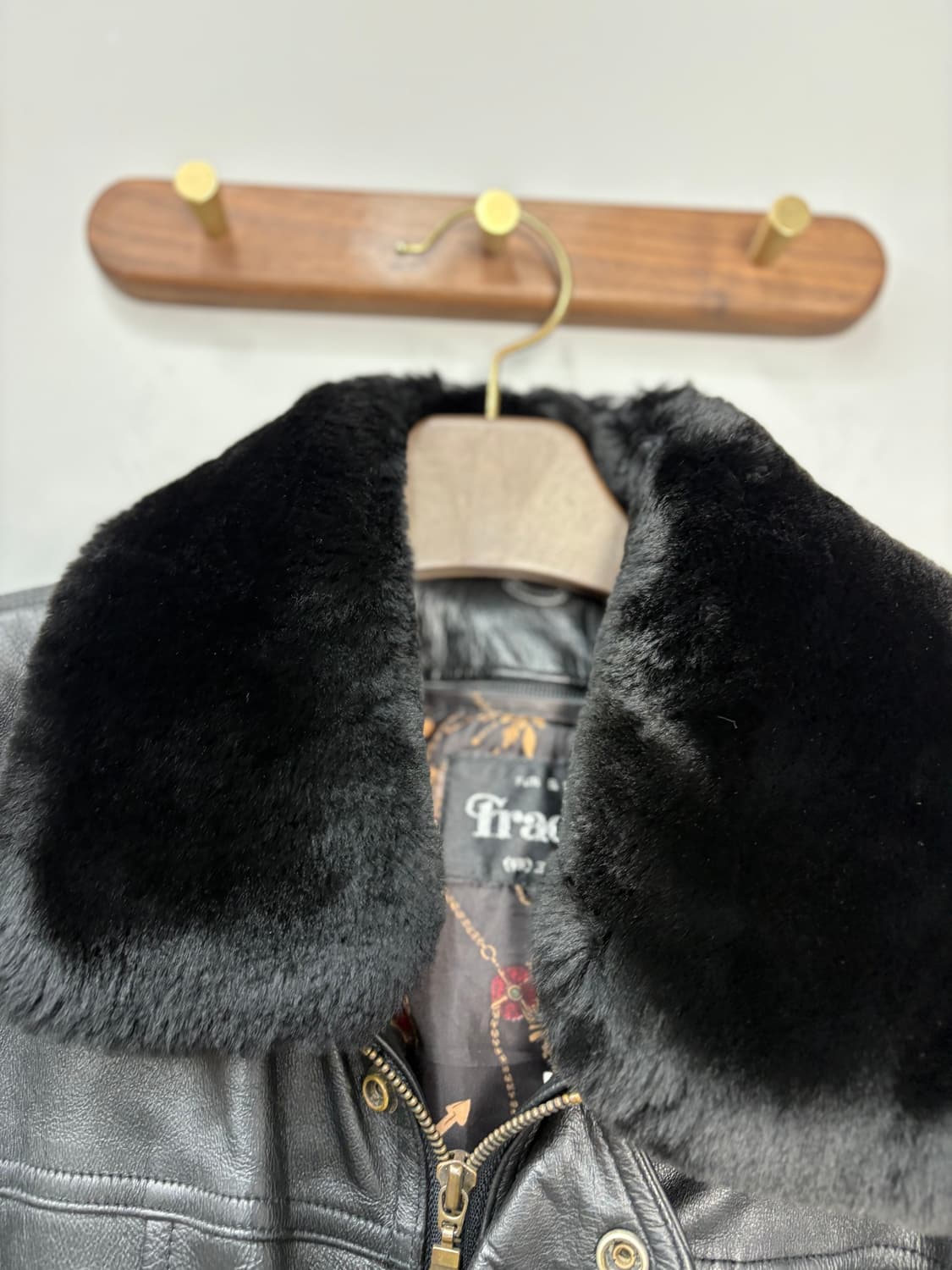 프라도네 모피가죽 퍼카라 자켓 (퍼 탈부착가능) A3141 상품이미지4