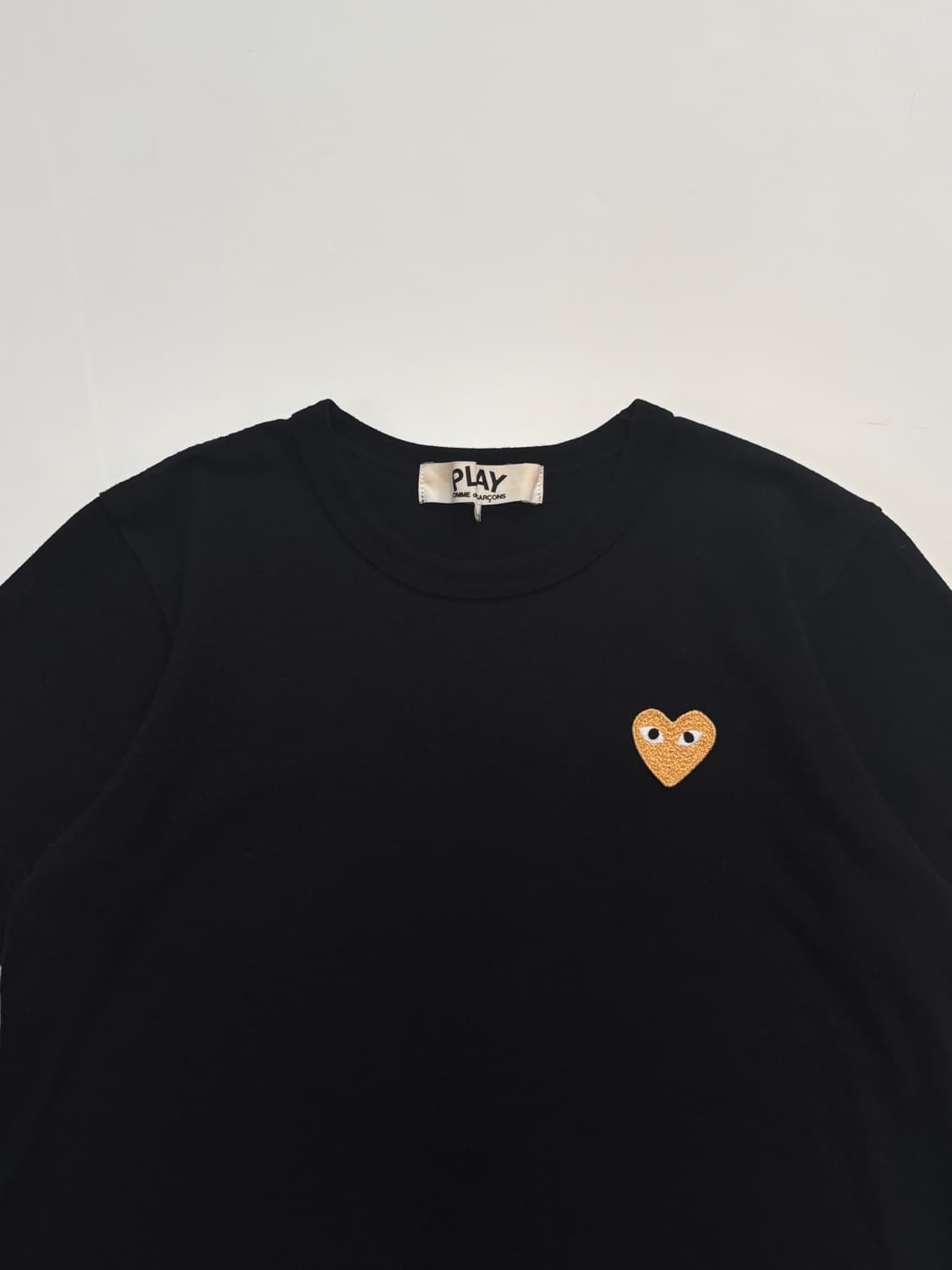 CommedesGarcons 꼼데가르송 블랙 하트와펜 티셔츠 상품이미지4