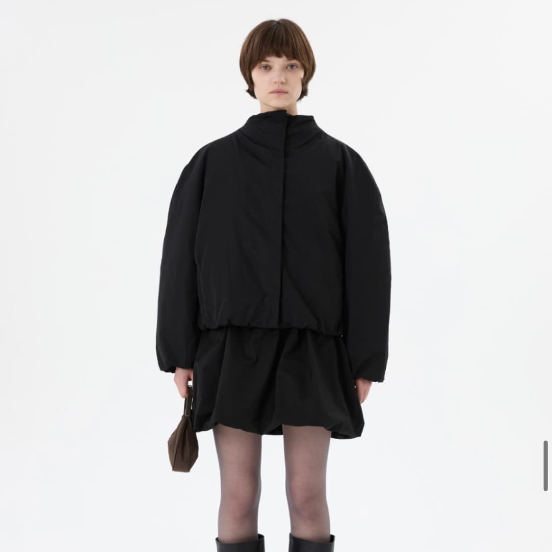 TAFFETA PADDED RAGLAN SHORT JUMPER 상품이미지2