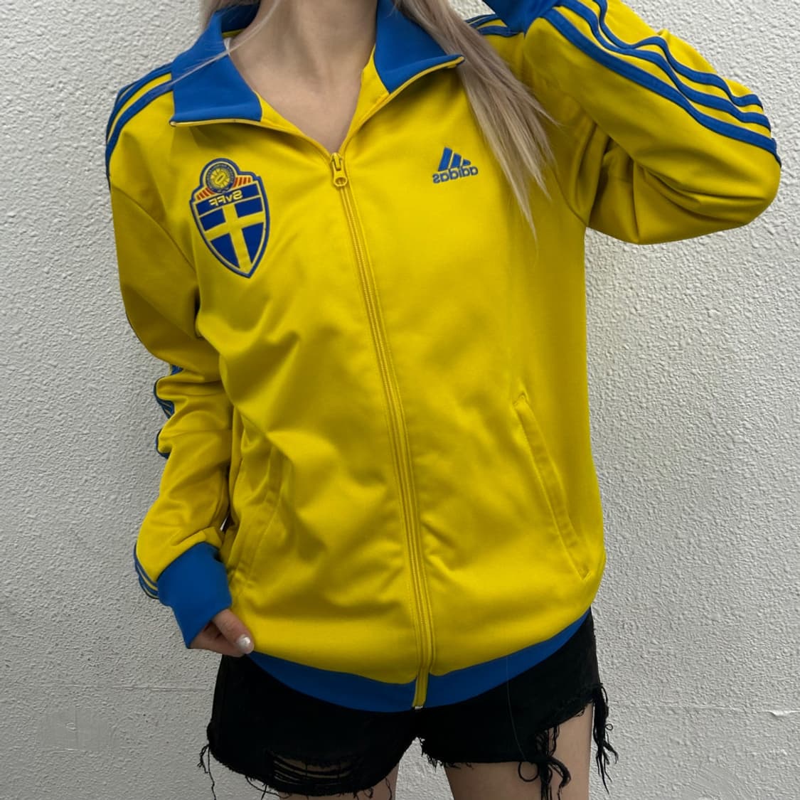 아디다스 스웨덴 블루라인 옐로우 트랙탑 105 상품이미지2