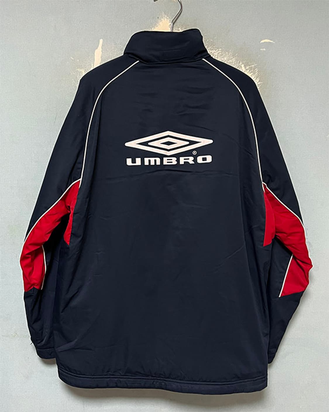 엄브로 잉글랜드 남자 패디드 바람막이 추동복 L 100  상품이미지2