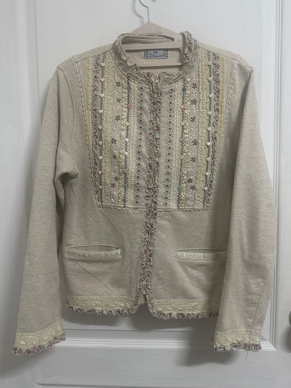 모리걸 플라워 레이스 비즈 포인트 집업 상품이미지1