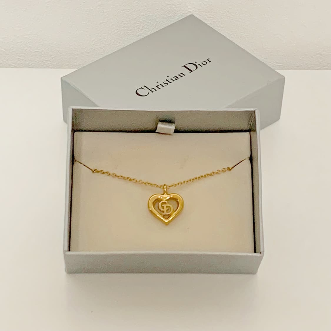 정품 디올 하트 로고 목걸이 상품이미지4
