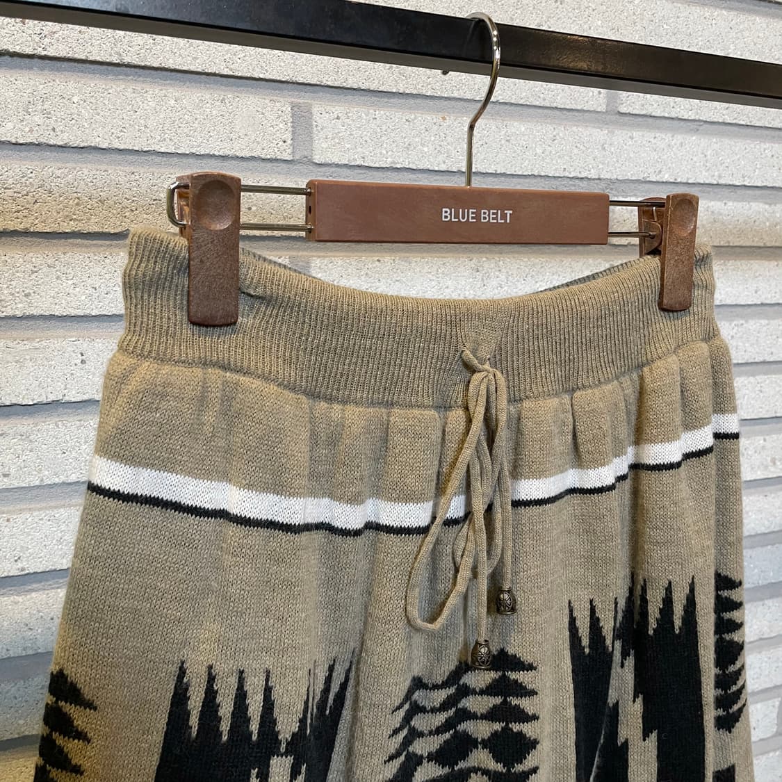 JPN VINTAGE 니트 스커트 아즈텍 패턴 허리 스트링 디테일 베이지 상품이미지4