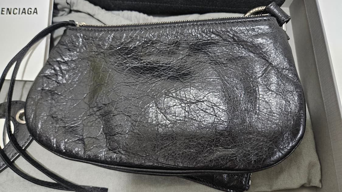 발렌시아가 르카골 멀티파우치 클러치 상품이미지2