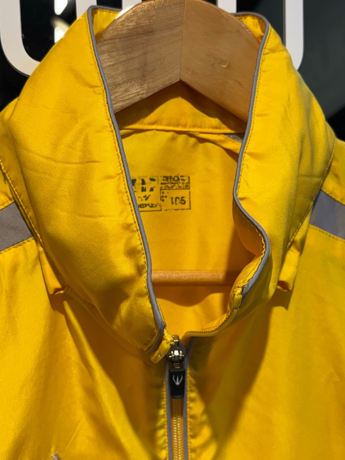훼르자 올드스쿨 바람막이 XL 상품이미지4