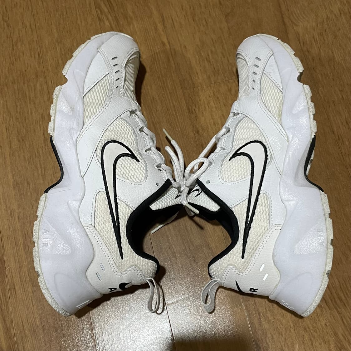 나이키 에어 하이츠 운동화 270 상품이미지6