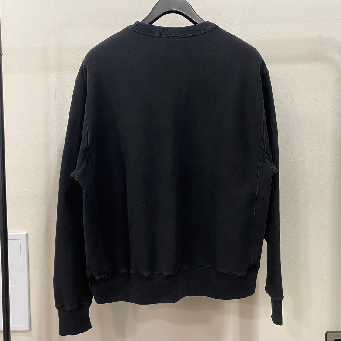 챔피온 리버스위브 기모 맨투맨 블랙 상품이미지2