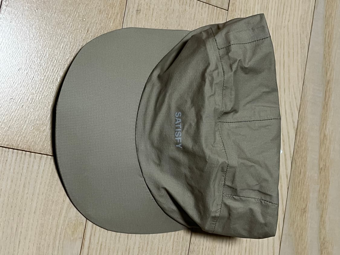 SATISFY PERTEX 3L RAIN CAP-MOON색상 상품이미지6