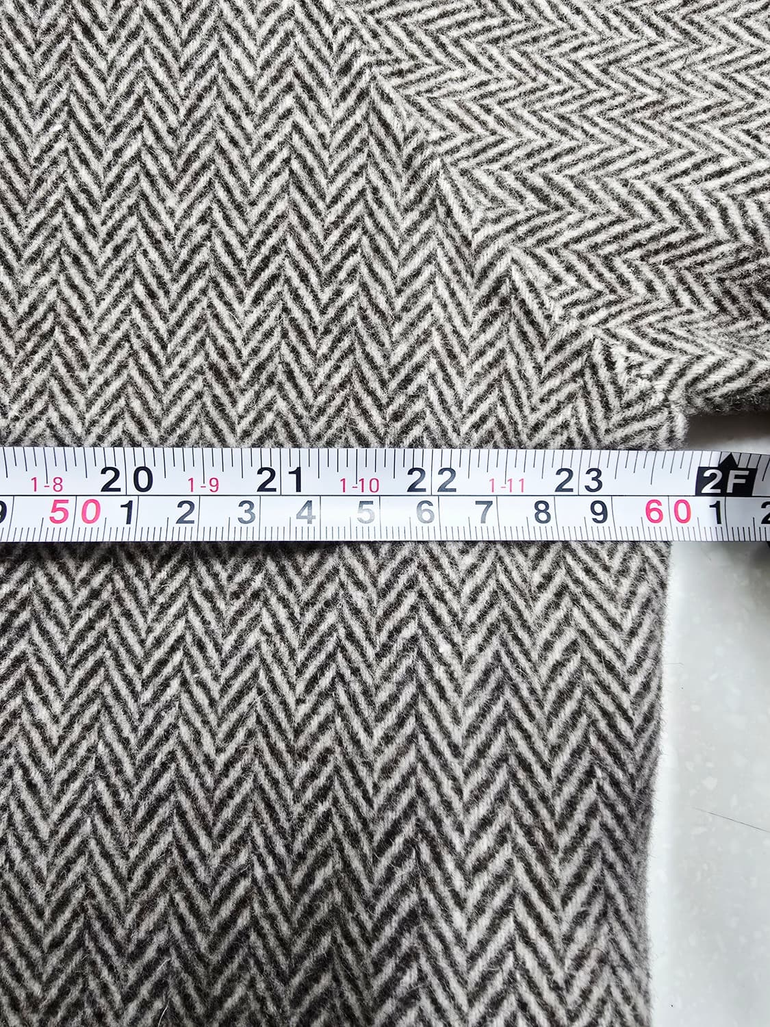 바질인보틀 basil in bottle 헤링본 롱 코트 상품이미지6