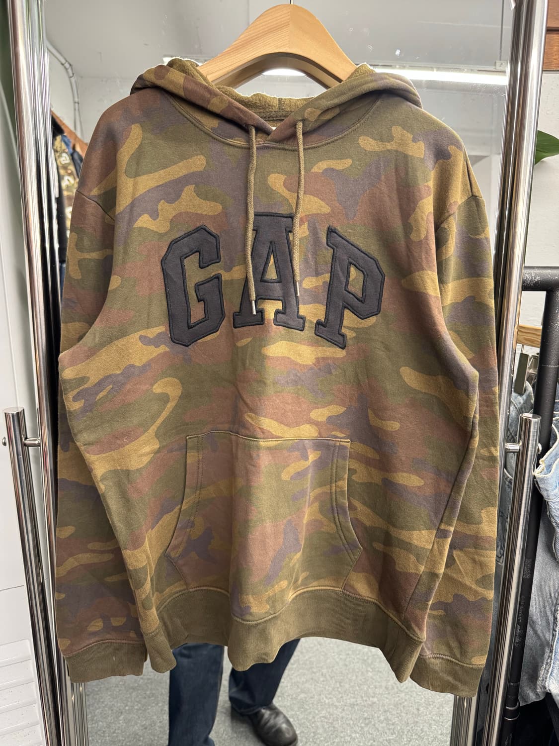 GAP 빈티지 카모패턴 후드티 상품이미지1