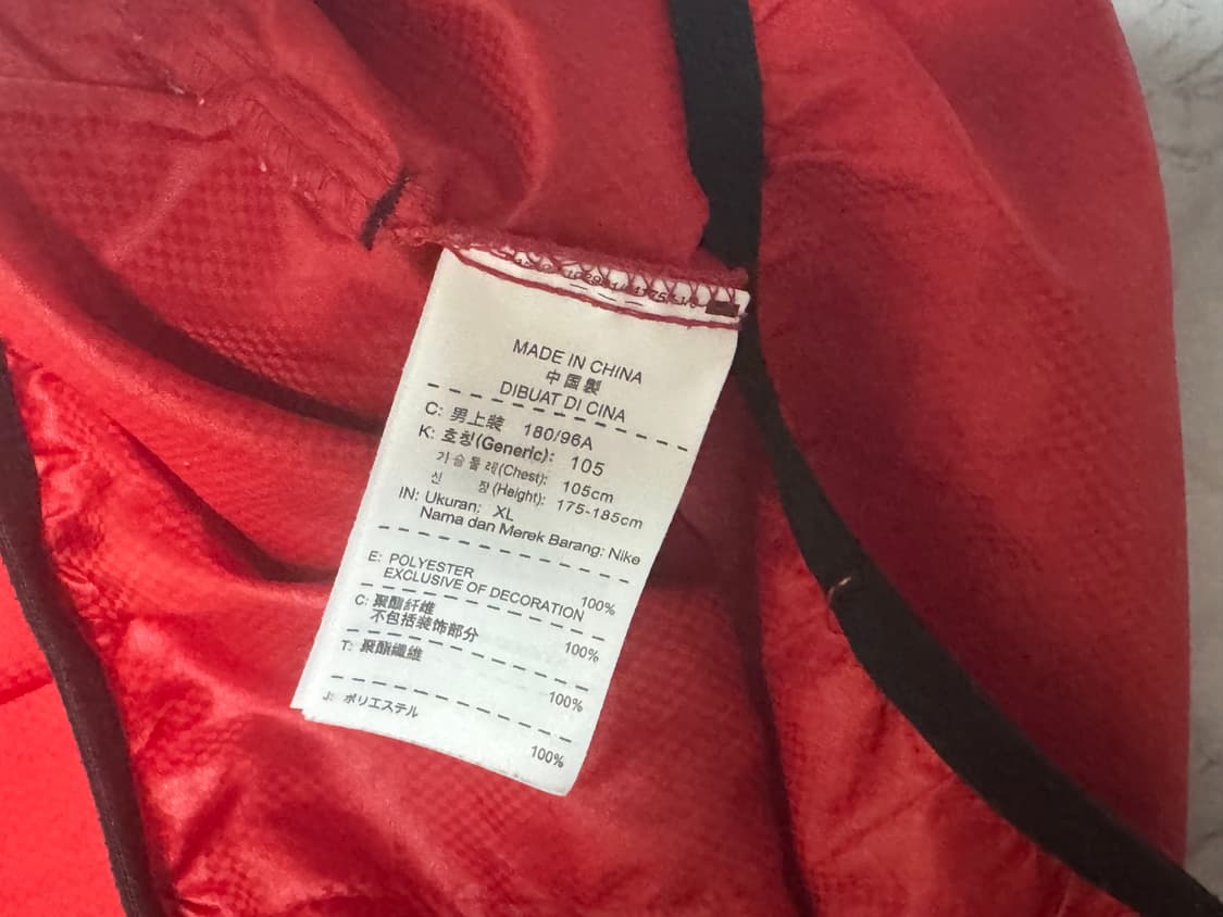 나이키 딥레드 바람막이 오버핏 웜업 맨투맨 
 상품이미지6