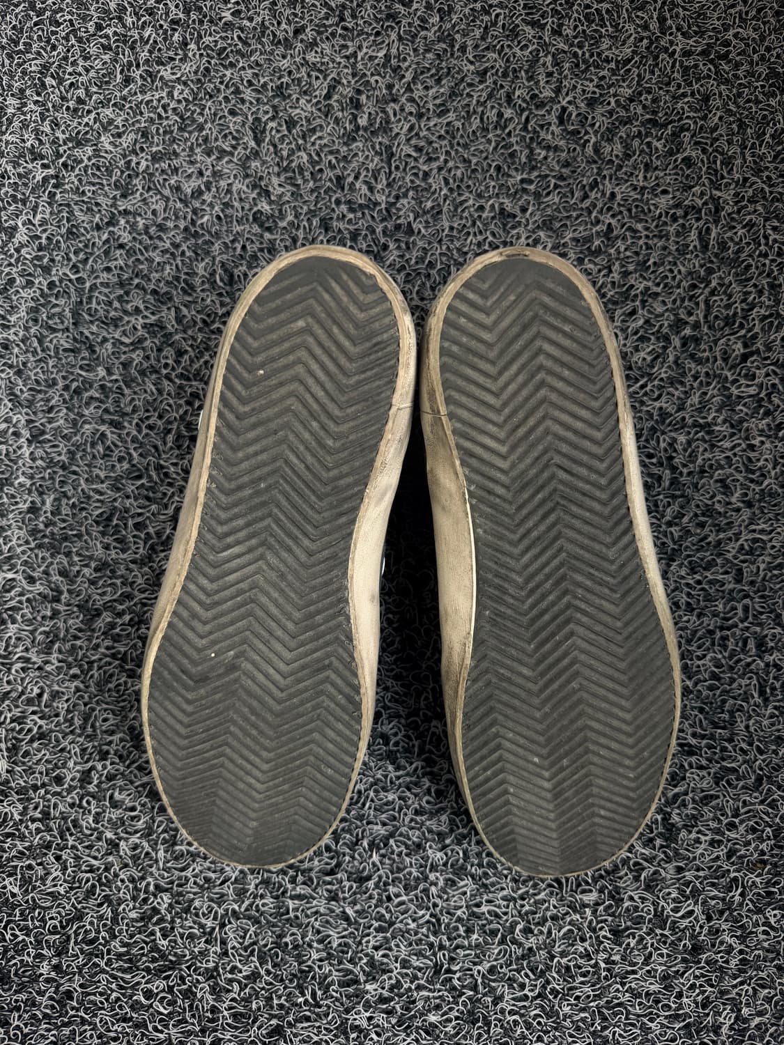 골든구스 프란시(Golden Goose Francy) 다크 그레이 캔버스 상품이미지5