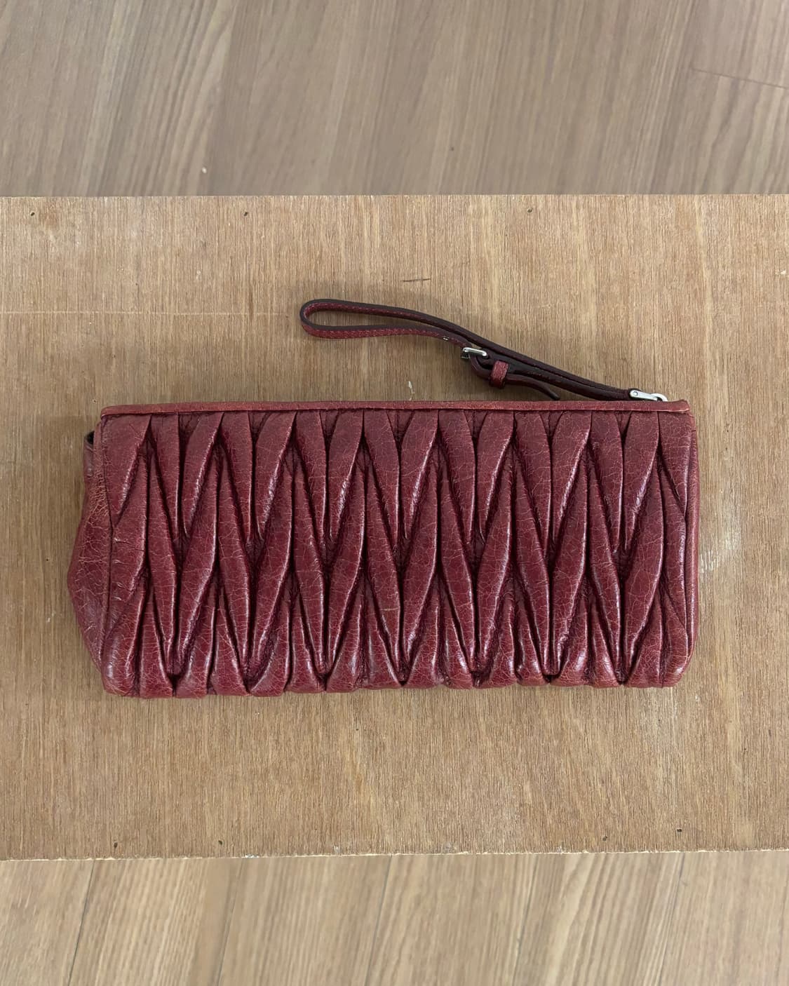 미우 미우 마테라쎄 나파 가죽 장지갑 상품이미지3