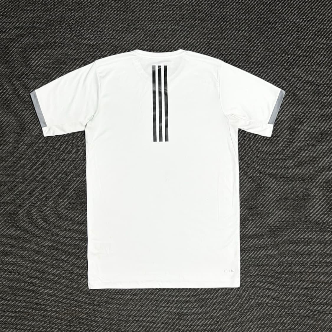 [M] adidas 아디다스 기능성 화이트 반팔티 상품이미지2