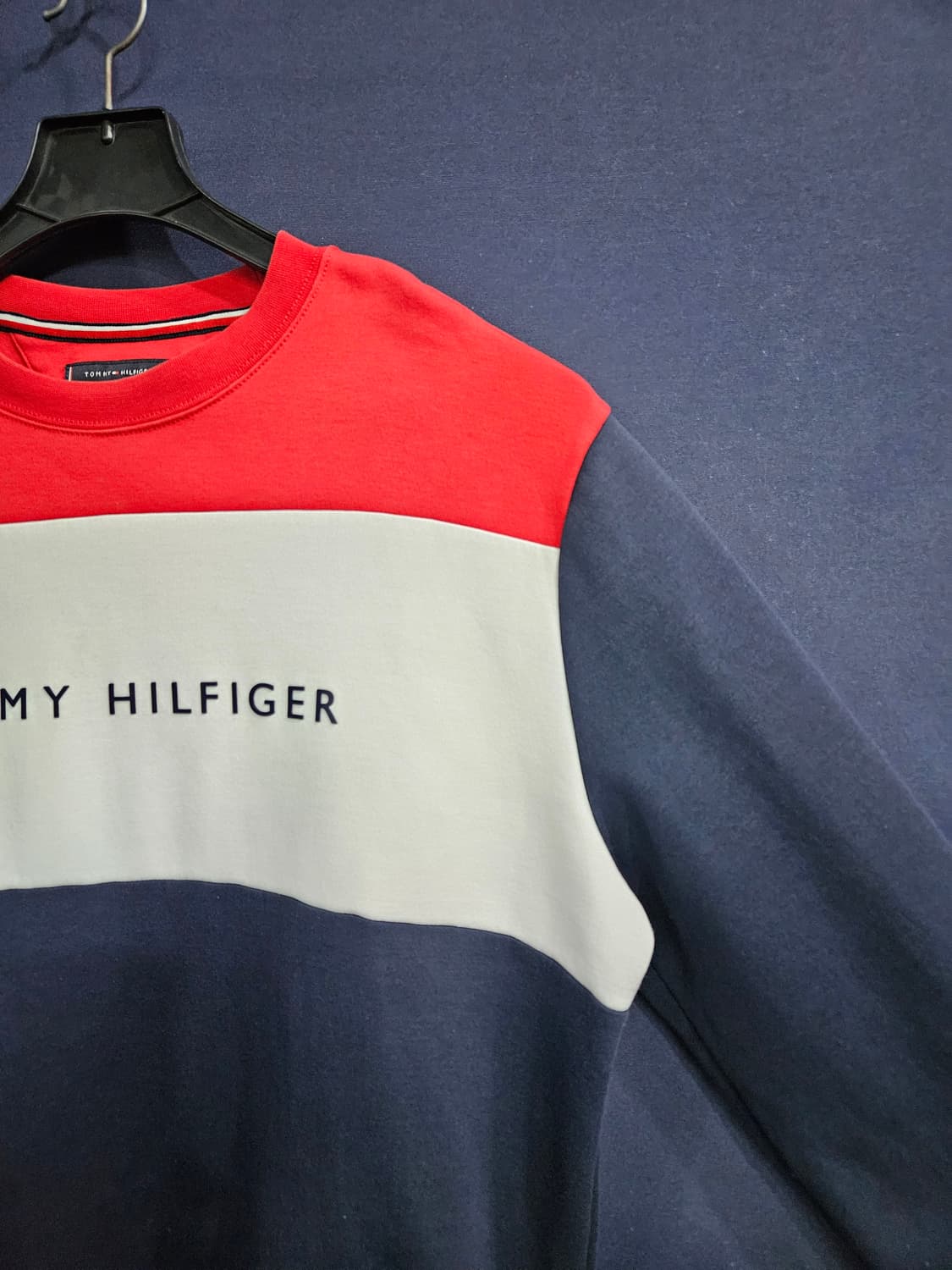 타미힐피커 네이비컬러 남성 105 맨투맨  상품이미지4