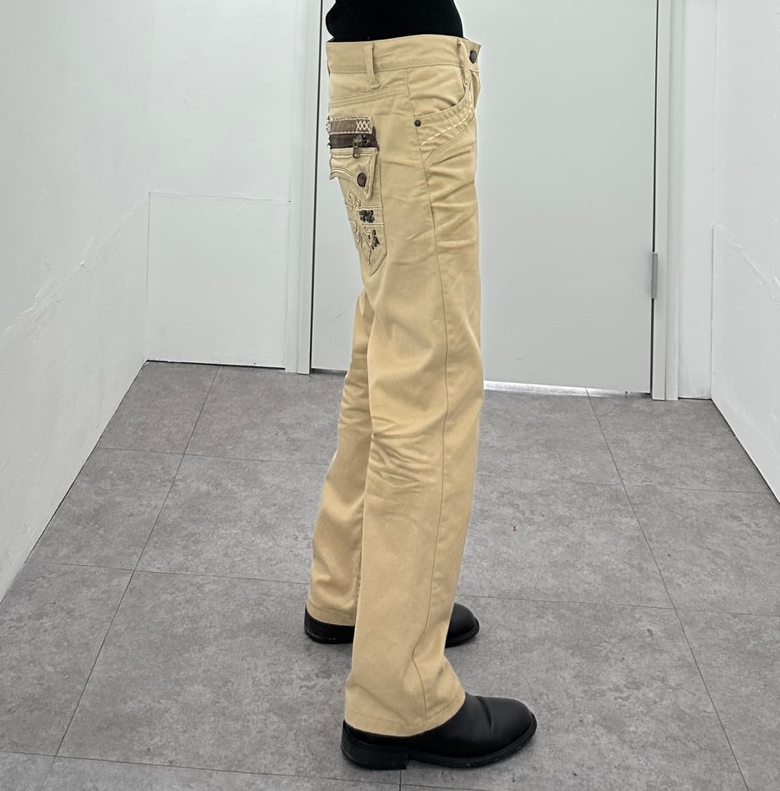 Cloud72 Embellished Back Pocket Denim 상품이미지2