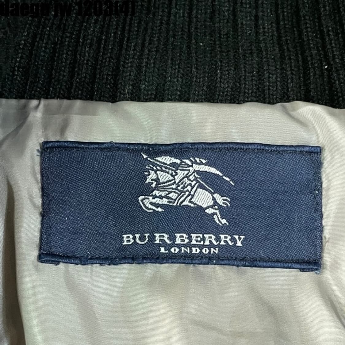 버버리 핑크 패딩 상품이미지5