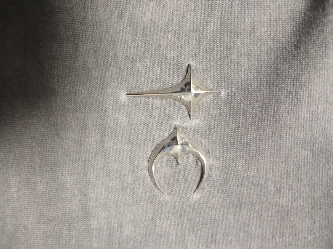 떠그클럽 롱슬리브 차콜 상품이미지1