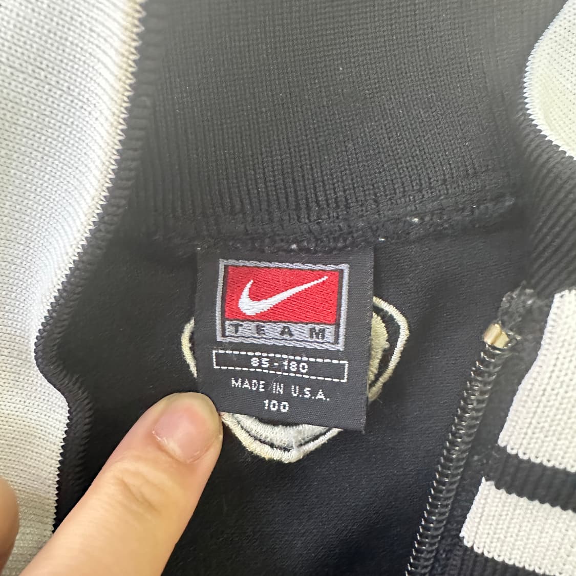 100 나이키 스우시 집업 0428D  상품이미지3