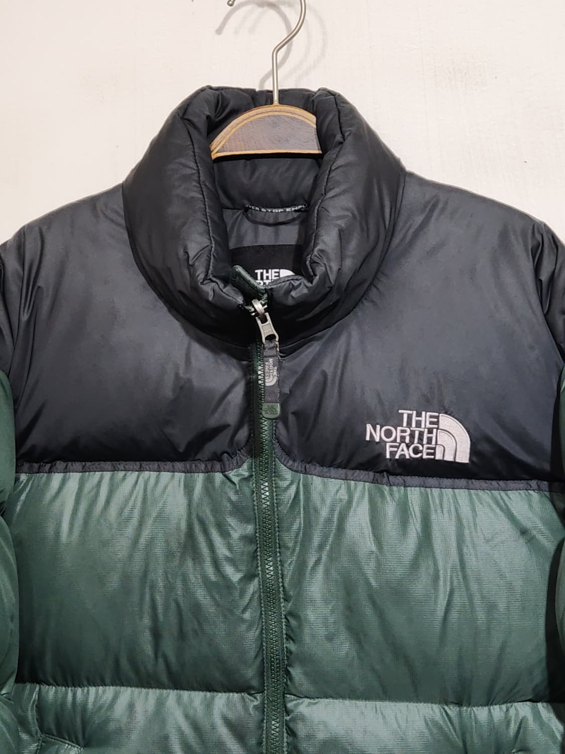 (100) 노스페이스 눕시패딩 점퍼 700 구스다운 거위털 자켓  상품이미지2