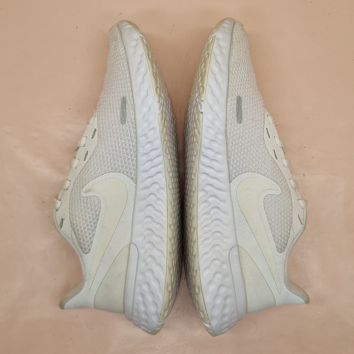 나이키 레볼루션5 트리플 화이트 운동화 220 상품이미지5