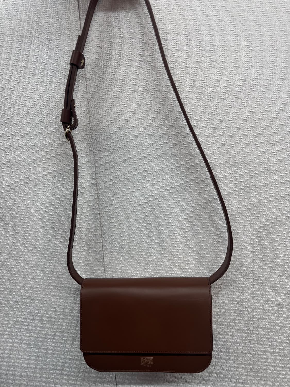 마리떼 프랑소와저버 브라운 레더 숄더백 상품이미지1