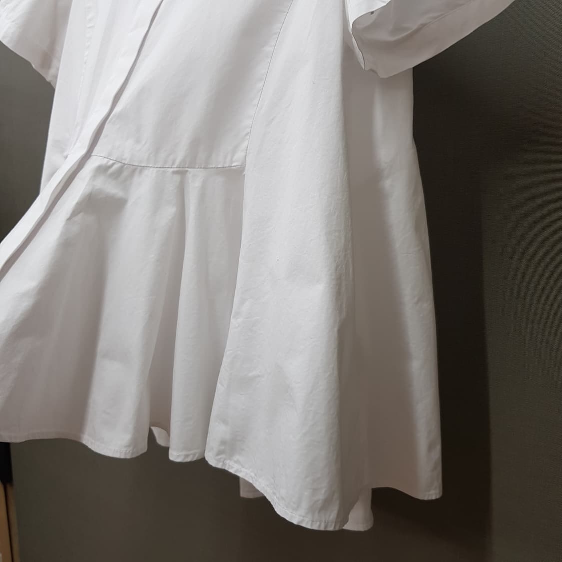 ORR 오르 퍼프 슬리브 플레어 블라우스 M사이즈 상품이미지5