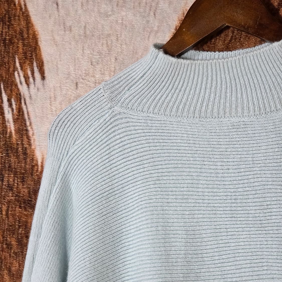 스카이블루 반폴라 니트 스커트 셋업 상품이미지2