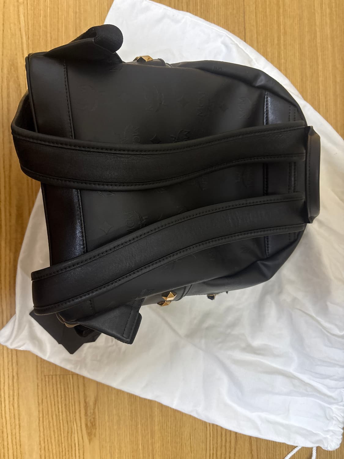 MCM 스타크 백팩 상품이미지5