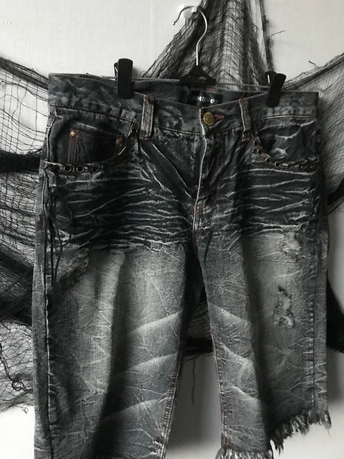 Punk eyelet detailed shorts   상품이미지2
