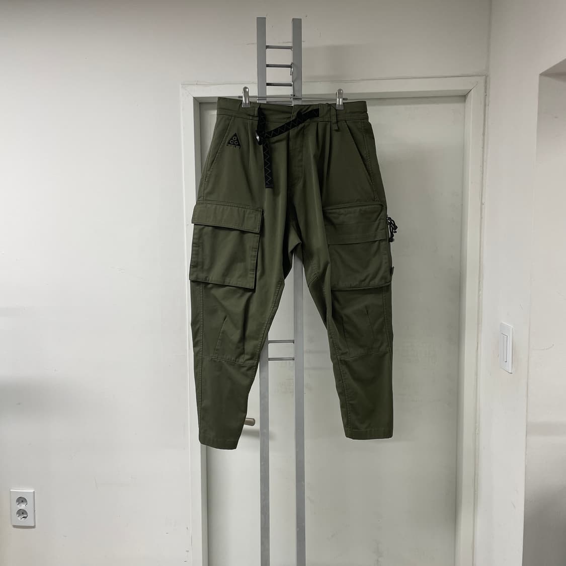 나이키 acg 카고 조거 팬츠 카키 M 상품이미지1