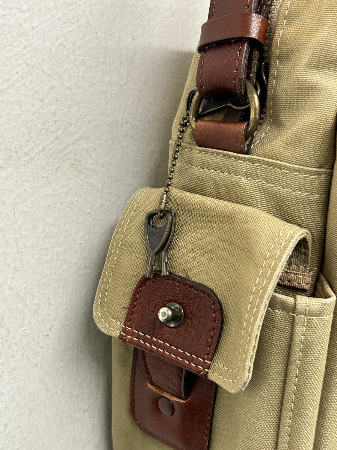 Silver Lake Club 캔버스 크로스백 상품이미지3