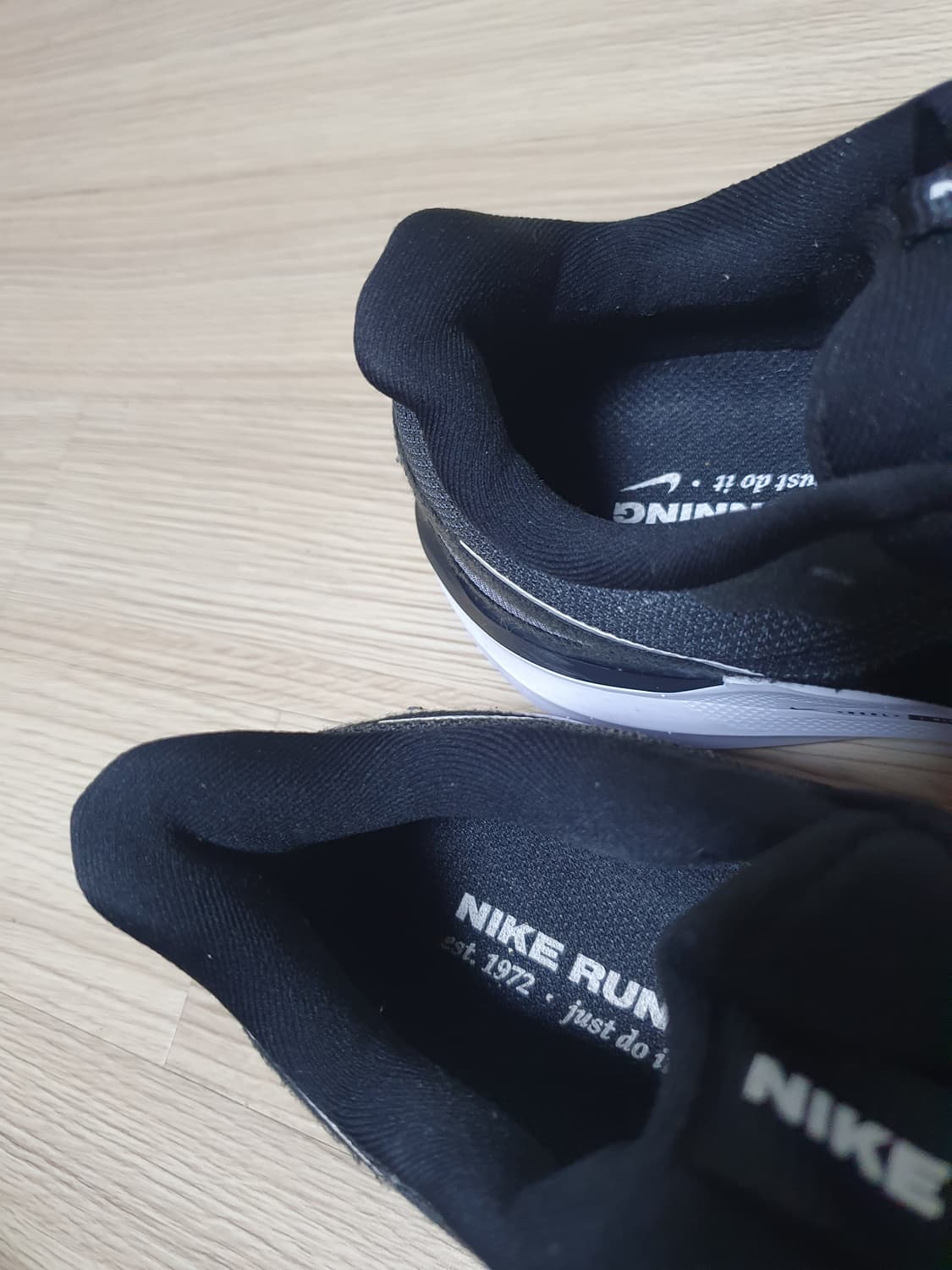 나이키 스트럭처 25 운동화 255 상품이미지9