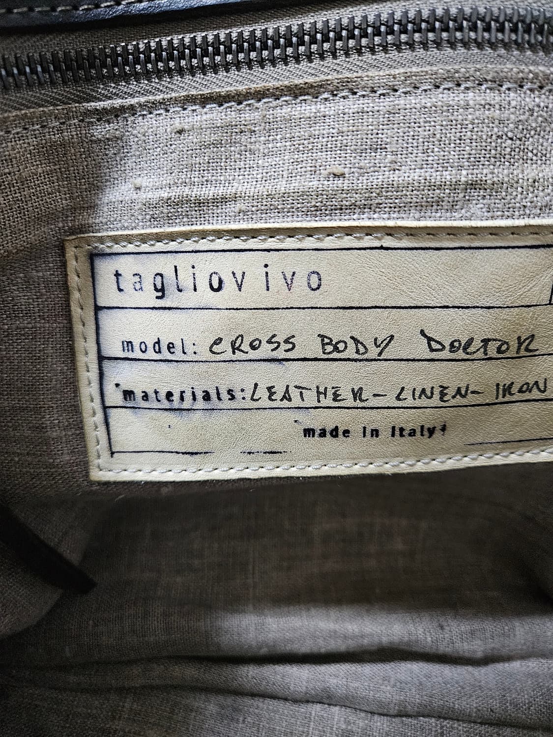 Tagliovivo cross body doctor bag L 상품이미지4