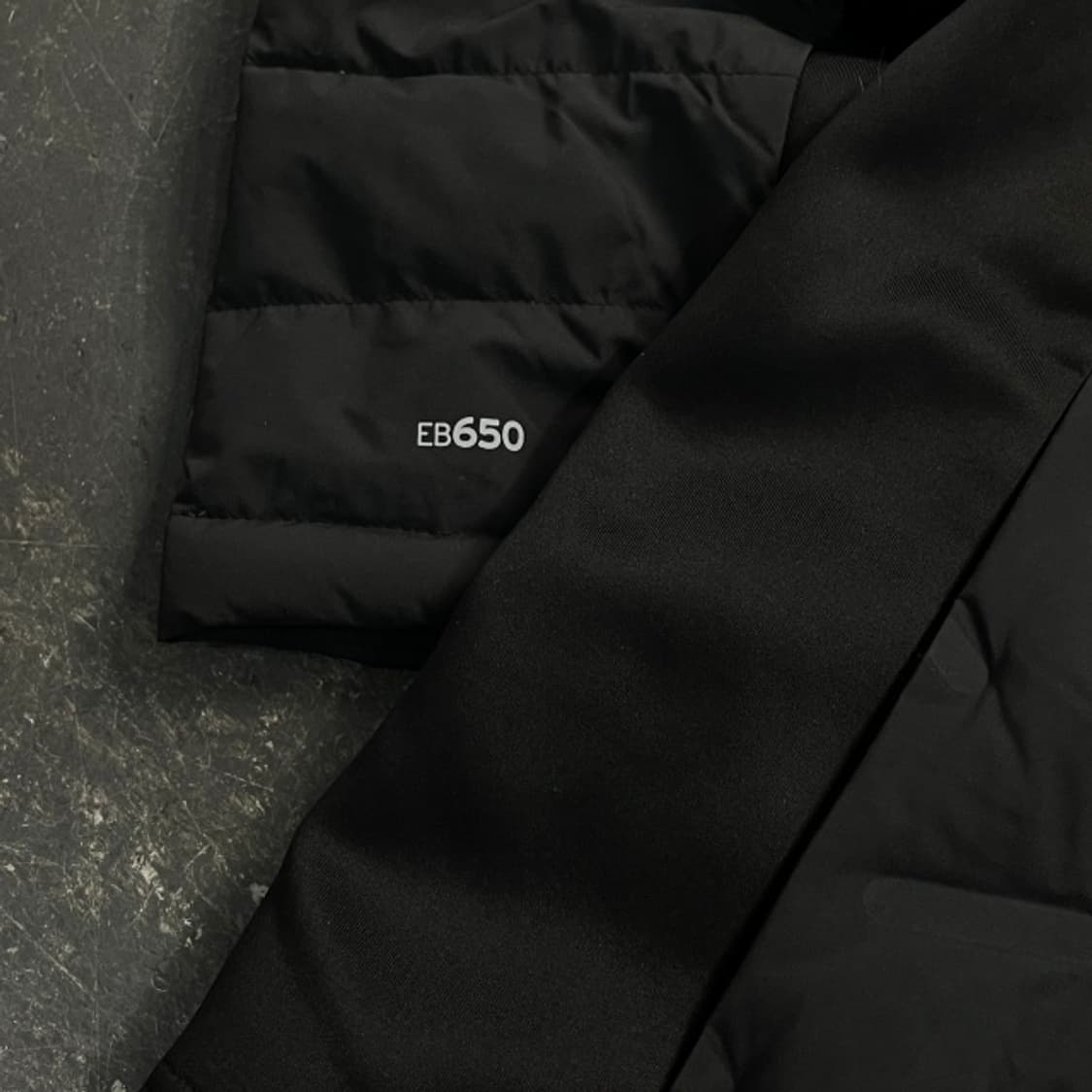 105 에디바우어 방풍 경량패딩  상품이미지4