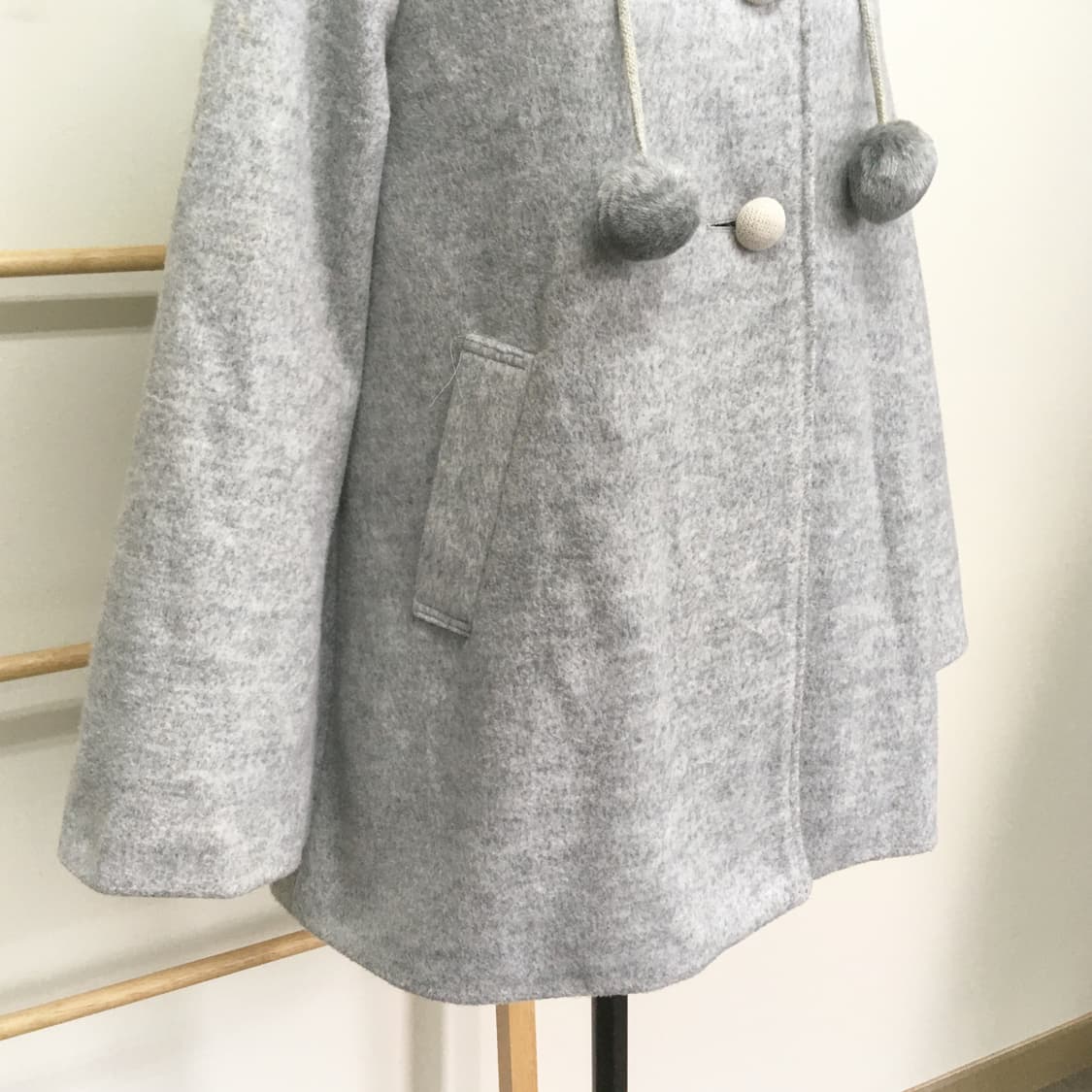 JPN/ 후드코트 모리걸후드코트 폼폼이코트 모리룩 후드퍼코트 케이프코트  상품이미지4