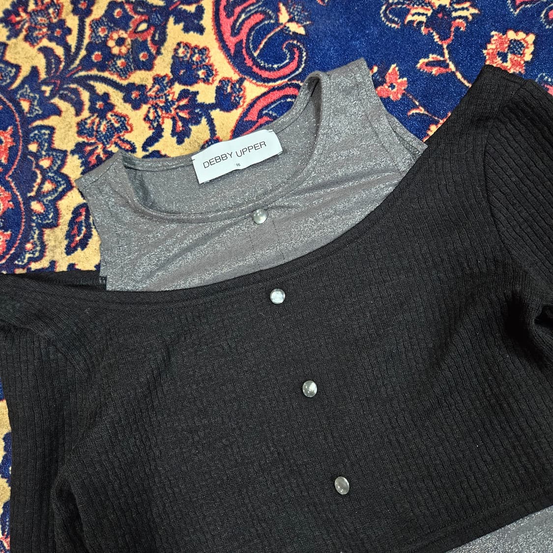 데비어퍼(DEBBY UPPER) 레이어드 펄 숄더 탑 Free 상품이미지3