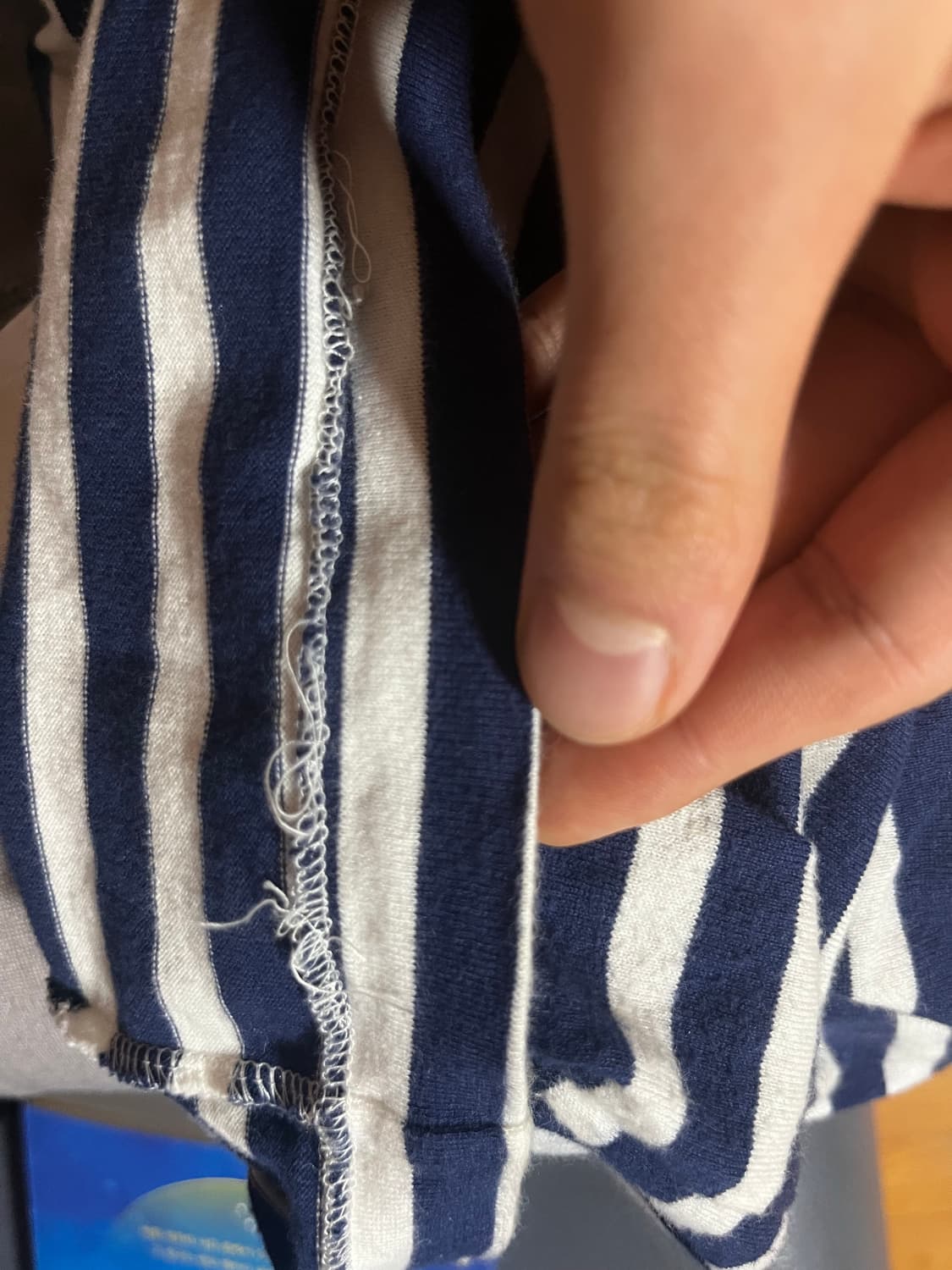 플레이 꼼데가르송 빅 그린 하트 스트라이프 롱슬리브(s) 상품이미지4