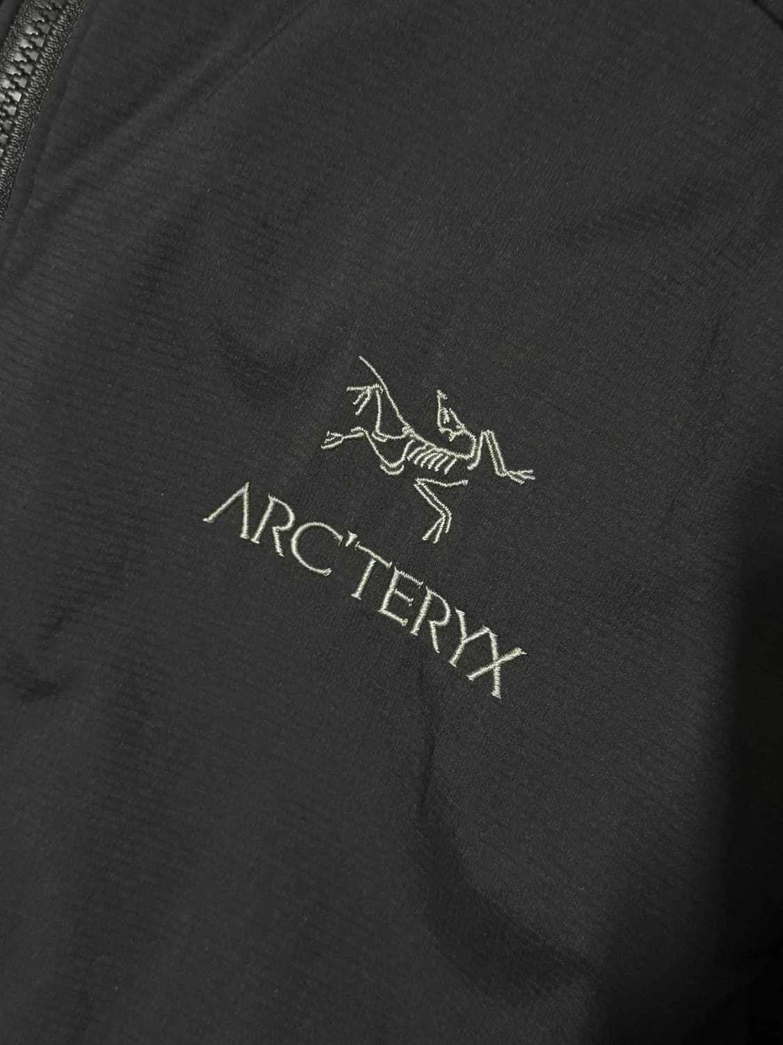 아크테릭스 아톰 LT 후디 블랙 SM 판매! 상품이미지2