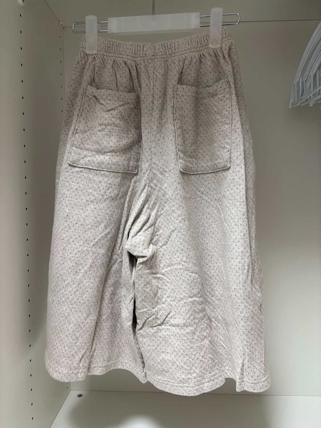 tensedance 탠스댄스 파히섬 베이지 코지 도트 포켓 팬츠 반바지 상품이미지2