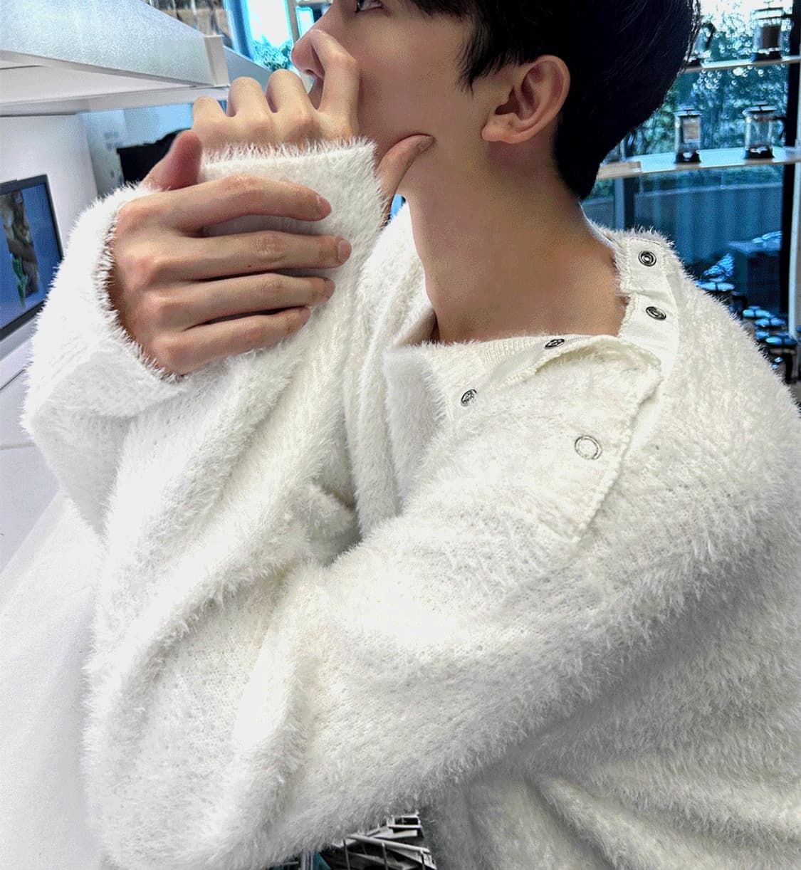 버튼 스노우 앙고라 니트 상품이미지1