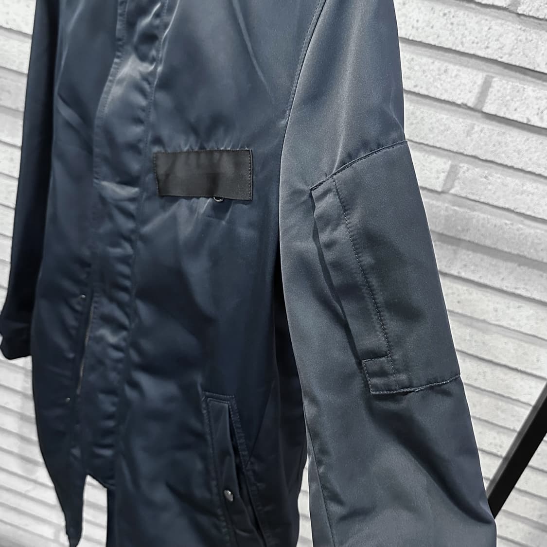 타임 MA-1 롱 봄버 항공점퍼 노카라 소매 지퍼 디테일 네이비 상품이미지6