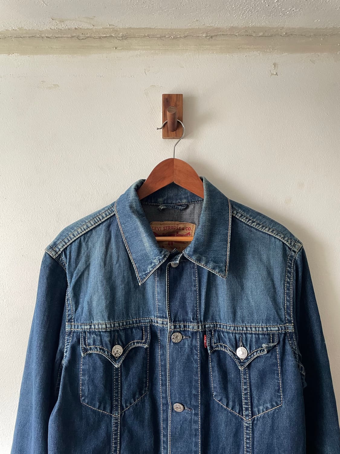 00's Vintage Levi's 70901 Denim Jacket 상품이미지3