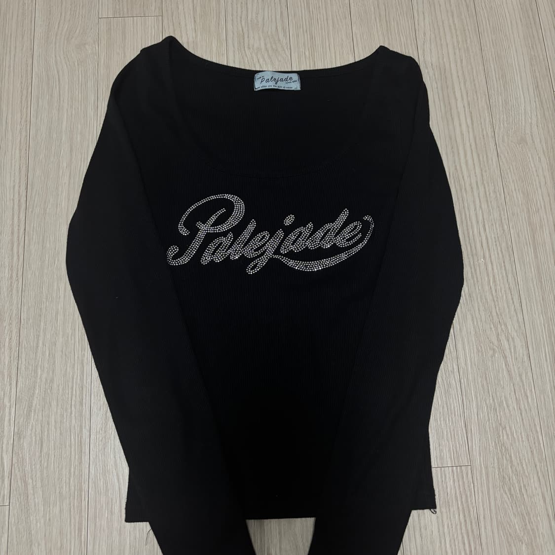 페일제이드 큐빅 롱슬리브 블랙 상품이미지5