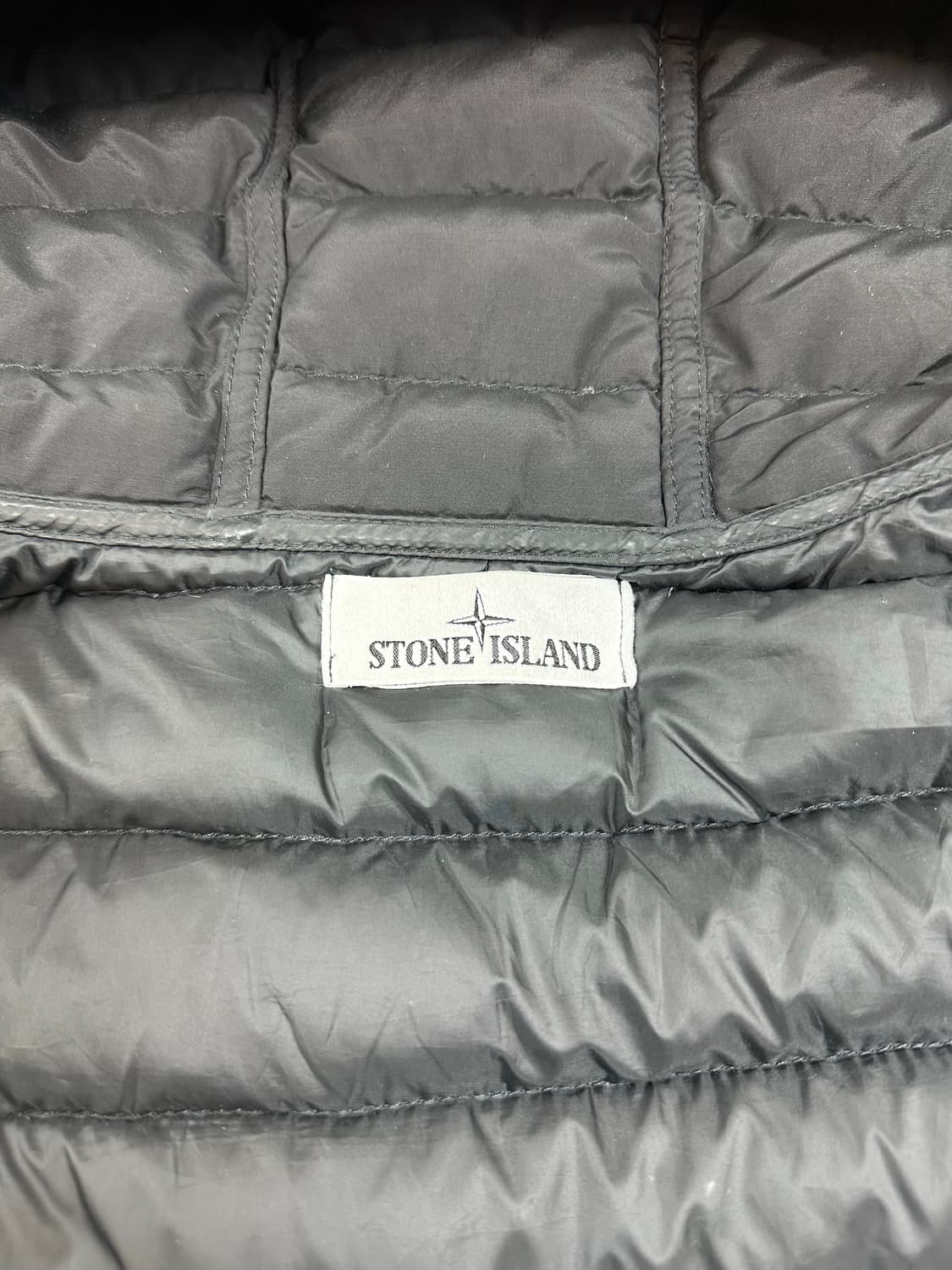 [L] 백화점판 정품 스톤아일랜드 21FW 와펜 텔라 블렌드 경량패딩 상품이미지5