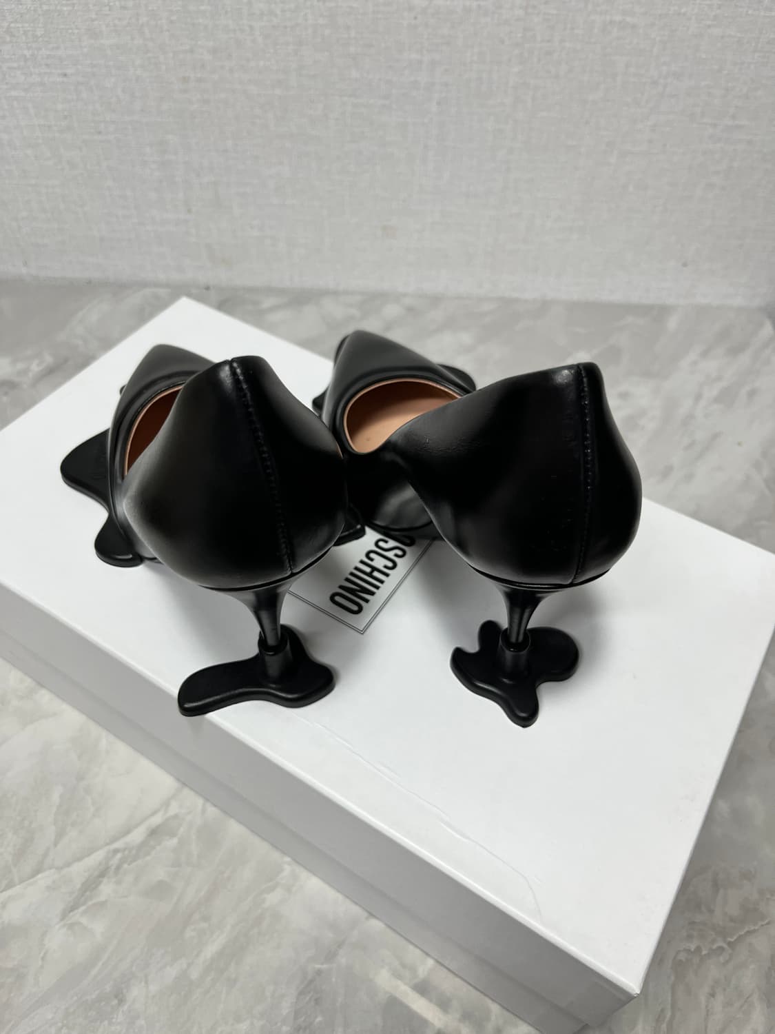 새상품) 모스키노 블랙 힐 37사이즈 상품이미지3