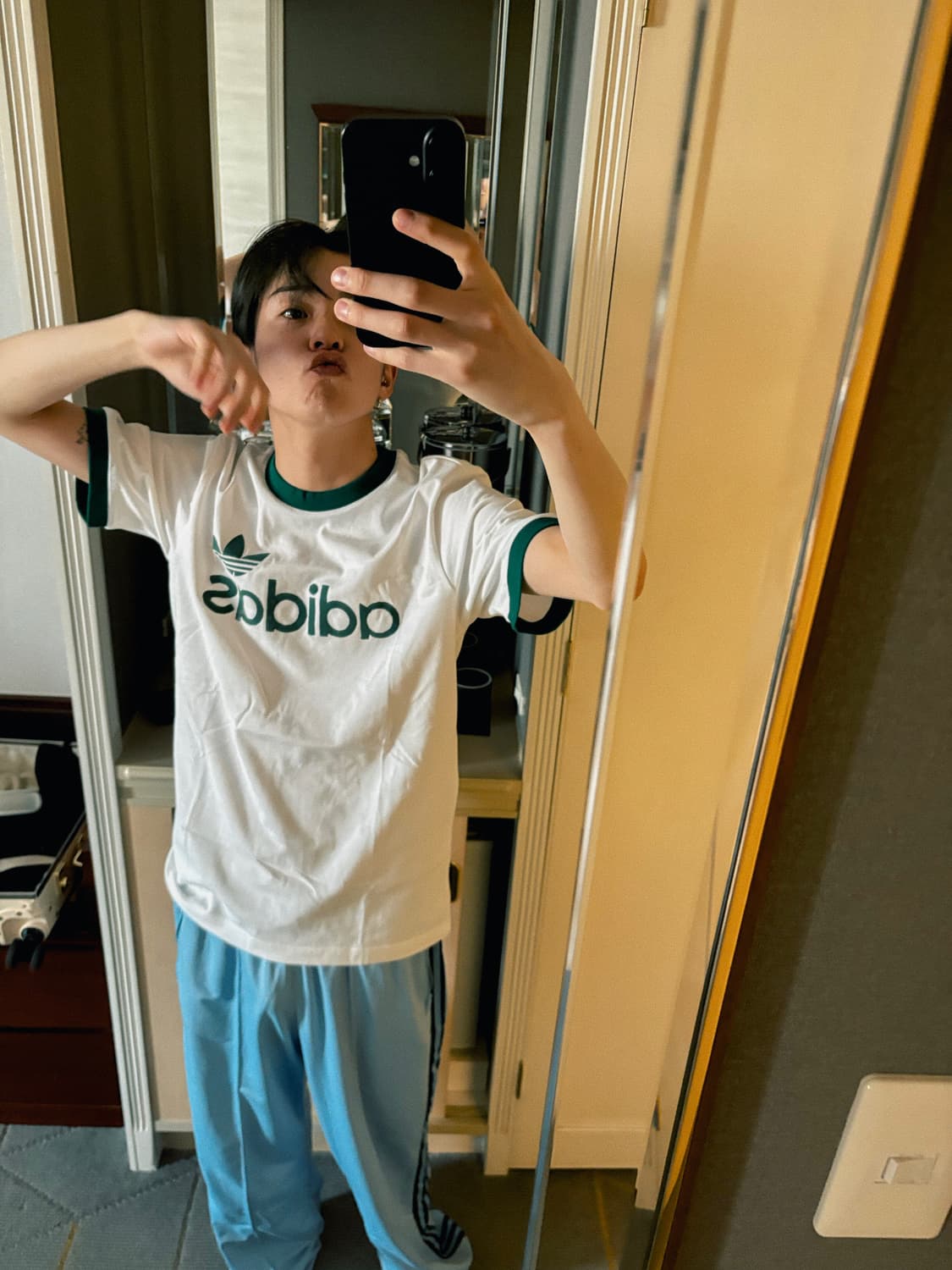 아디다스 트랙 팬츠 엠비언트 스카이 상품이미지1