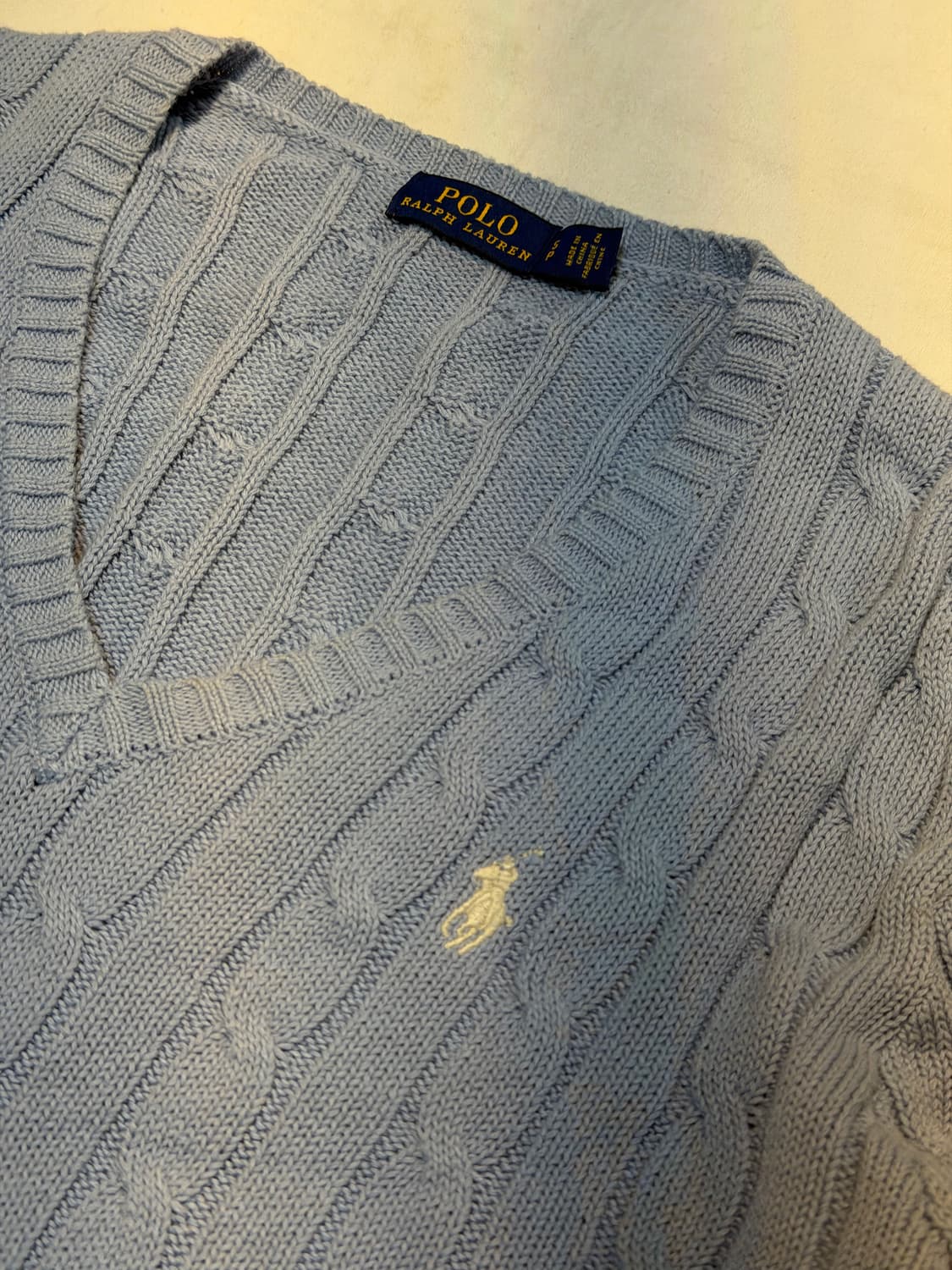 폴로 랄프로렌 브이넥 꽈배기 케이블 니트 스카이블루 상품이미지2